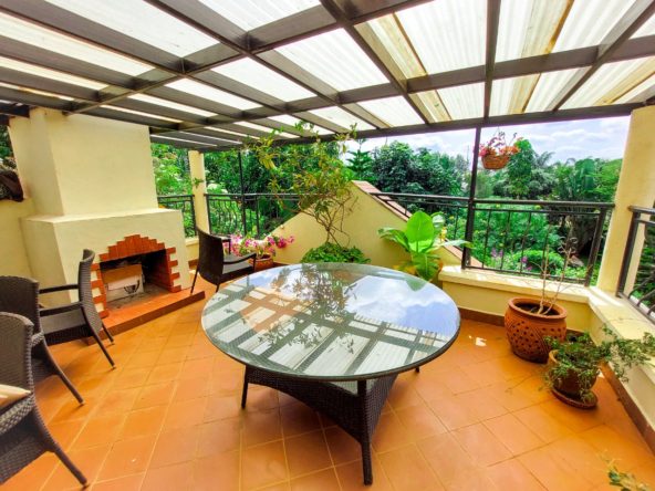 4-bedroom house for sale Woodvale Drive, Runda, Nairobi. Mbugani Villas. close to the UNEP, Rosslyn Academy, German school and the Village market. FIT PROPERTY