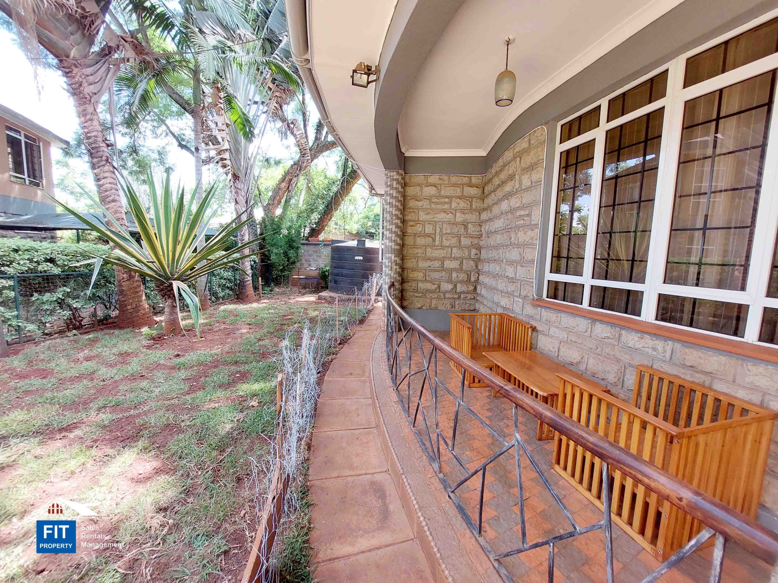 6 Bedroom House Riverside For Sale - Nairobi close to Westlands shopping center, various Embassies, and offices. FIT PROPERTY