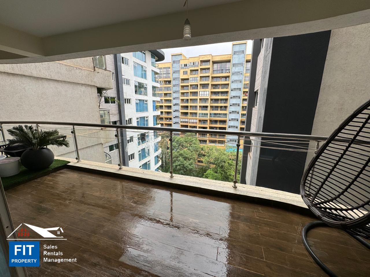 3 bedroom apartment for sale in Riverside, Nairobi. Close to the UoN Chiromo Campus and The Australian Embassy. 38 Million. Rent: 200,000 FIT Property