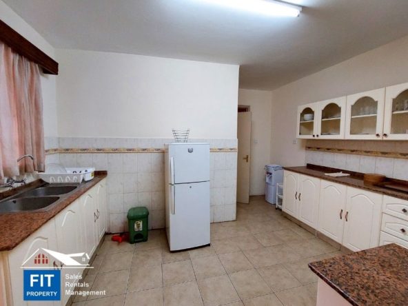 Block of serviced apartments for sale, Riverside Drive, Wetlands, Nairobi. Size: 1.1 acres. Price: KES 860M. FIT PROPERTY