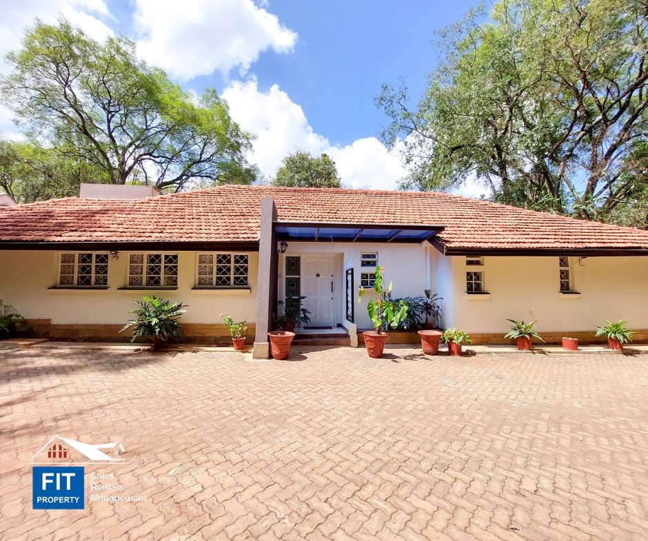 5 Bed Home for sale, Old Muthaiga, Nairobi. Size: 5000 square feet. Right behind the American ambassadors residence. FIT PROPERTY