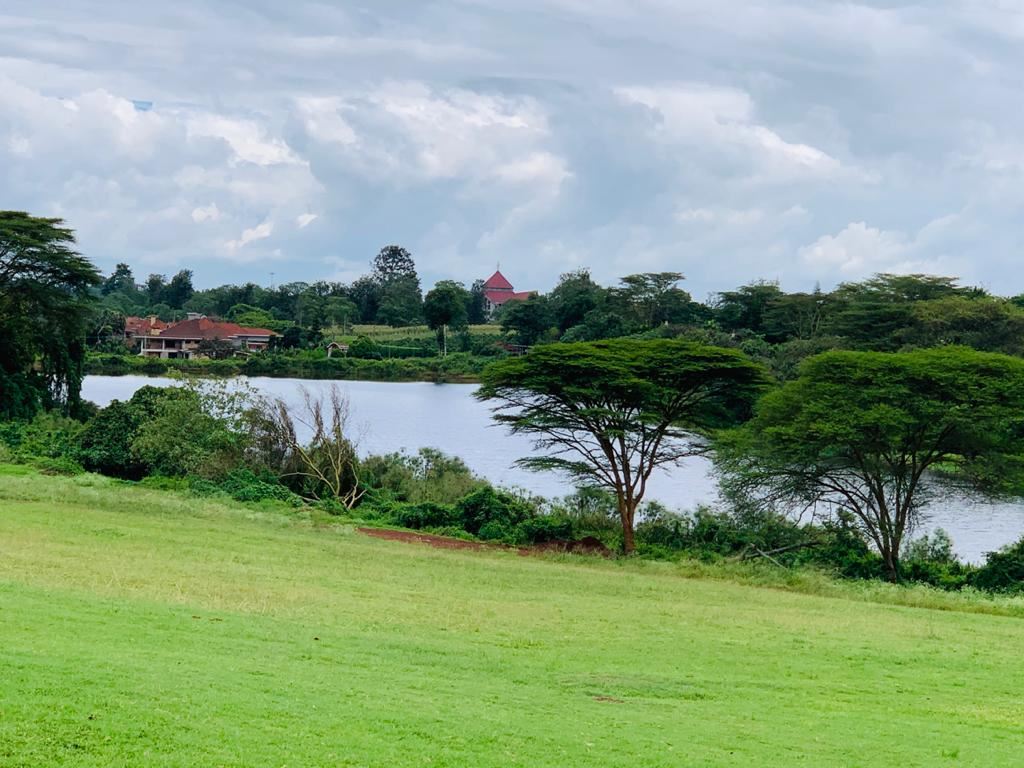 1 acre plot Kigwa Ridge, Windsor Golf & Country. FIT Property