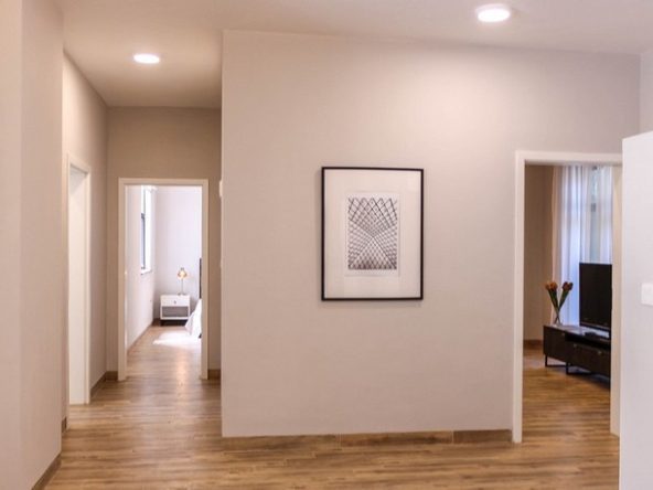 3 Bedroom Duplex Apartments Riverside for rent. UN Approved