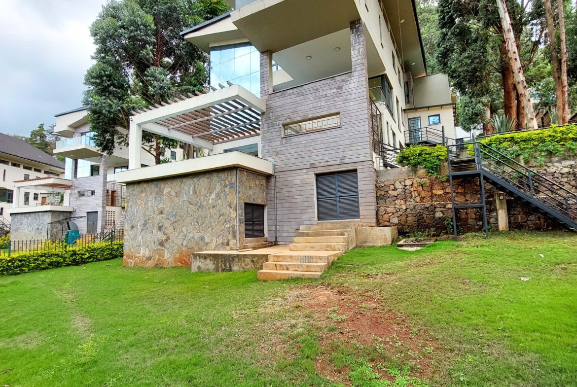 5 bedroom Villa with a pool for Sale, Lower Kabete, Nairobi . FIT PROPERTY.