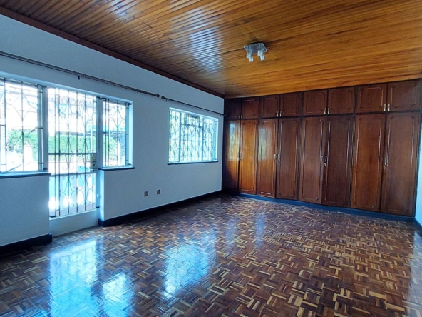 4 Bedroom Townhouse for Sale in Brookside, Westlands 40M. FIT PROPERTY